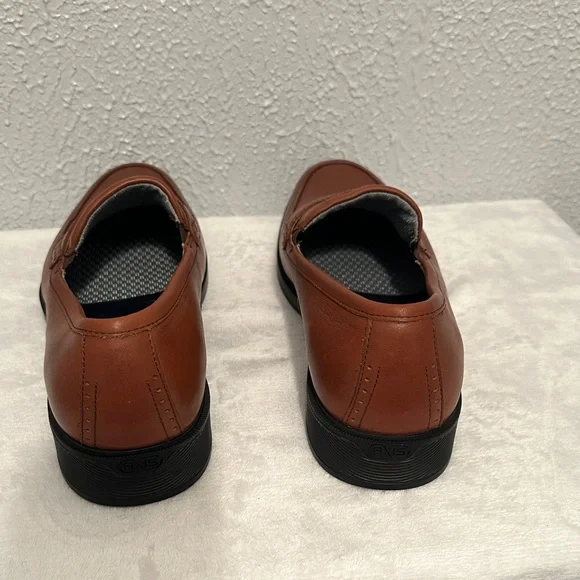 Johnston & Murphy Men's XC4 Maddox Penny Tan Leather Loafers - Picture 6 of 7